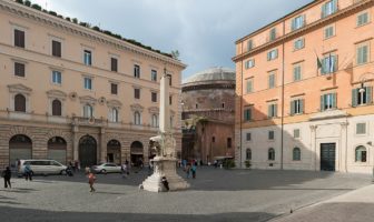 piazza della minerva