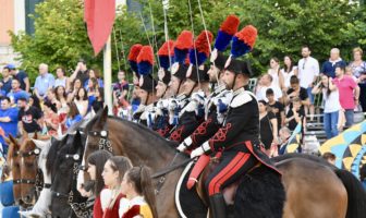 carabinieri a cavallo